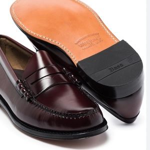 WEEJUNS men’s shoes size 9